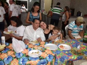 por ocasião do encontro, a familia comemoraram os 70 anos Josafá Rodrigues.