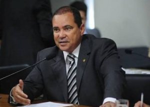 Senador Vicentinho Alves é o coordenador da Bancada Federal do Tocantins