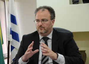 Secretário de Estado da Fazenda e do Planejamento, Sandro Henrique Armando -"Atualmente, o Estado é refém dos recursos do FPE"