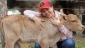 A pecuarista Aline Kerhle cria o gado exclusivamente a pasto, sistema que respeita a condição animal e ambiental