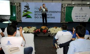 Fábio Romeiro de Souza, superintendente de Desenvolvimento Científico e Tecnológico  da Seden, falou sobre a informatização como estratégia de inovação para os municípios