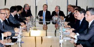 Marcelo Miranda com Renan, líderes e governadores do PMDB em jantar com o vice Michel Temer