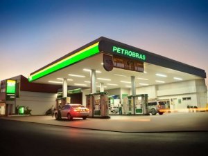 Justiça do DF manda suspender aumento do PIS Cofins sobre combustíveis 
