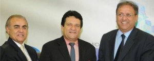 Paulo Mourão e Osires Damaso foram os únicos deputados que participaram da reunião do Fórum