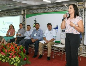 Secretária Patrícia do Amaralna abertura do 4º Fórum de Desenvolvimento Econômico do Tocantins;