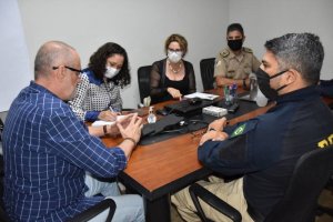 Os caminhoneiros que passarem pelos postos policiais da PRF de Araguaína, Colinas e Gurupi, farão testes rápidos para diagnóstico de Covid-19