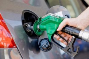 Aumento para a gasolina foi de 6% e para o diesel, de 4%. Novos valores entram em vigor a partir das 0h desta quarta-feira (30).