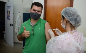 O Governo do Tocantins tem trabalhado rotineiramente para o avanço da imunização. Raiza Milhomem/Semus Palmas